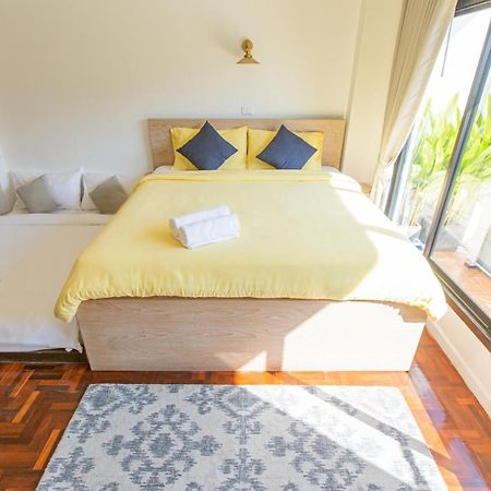 The Little Siri Hotell Chiang Mai Exteriör bild