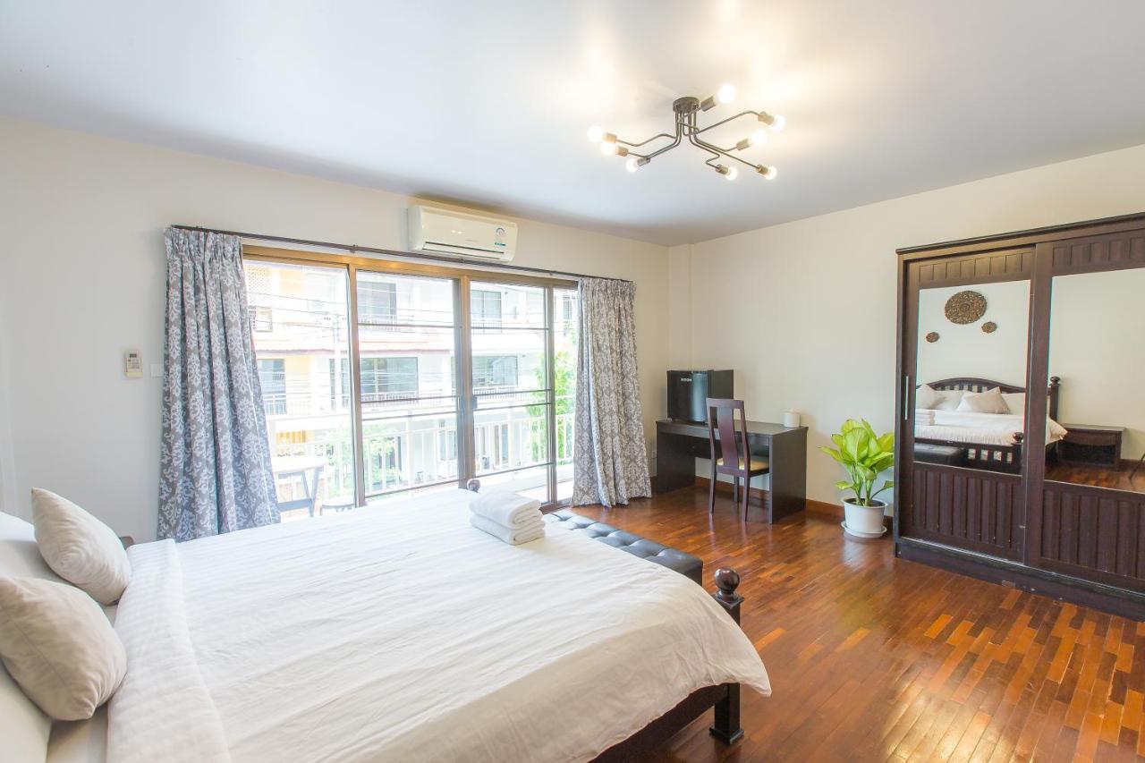 The Little Siri Hotell Chiang Mai Exteriör bild