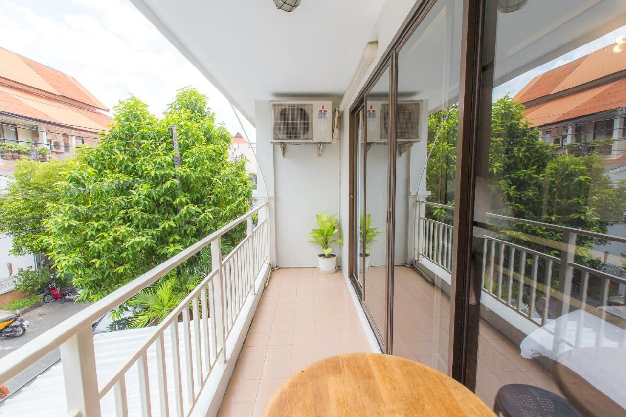 The Little Siri Hotell Chiang Mai Exteriör bild
