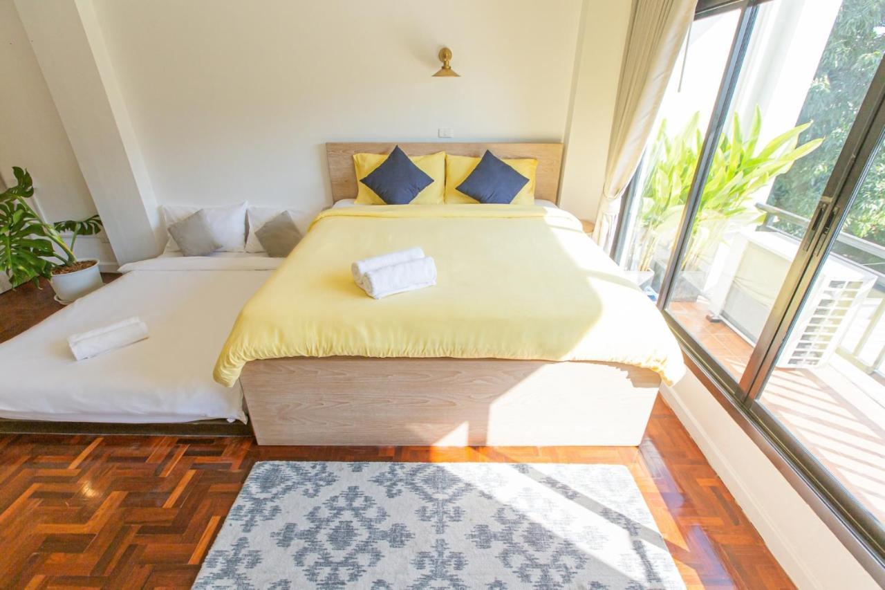 The Little Siri Hotell Chiang Mai Exteriör bild